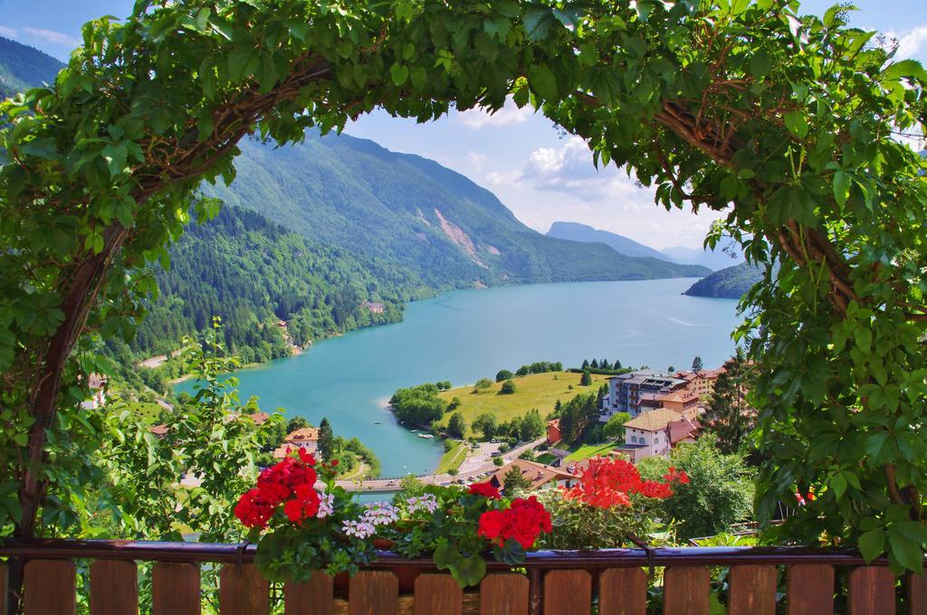 Aurora 3* Molveno