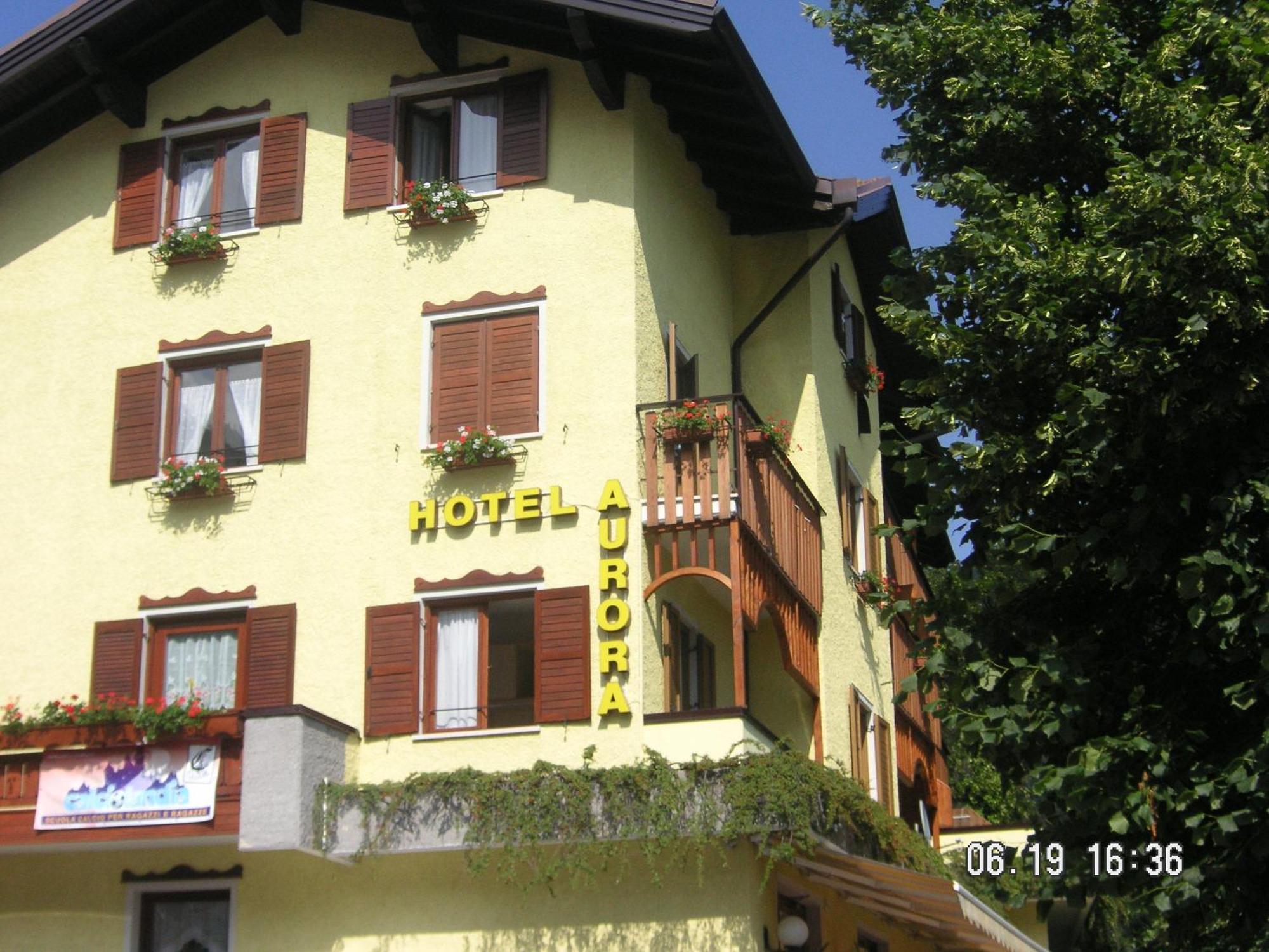 Aurora Hotel Molveno