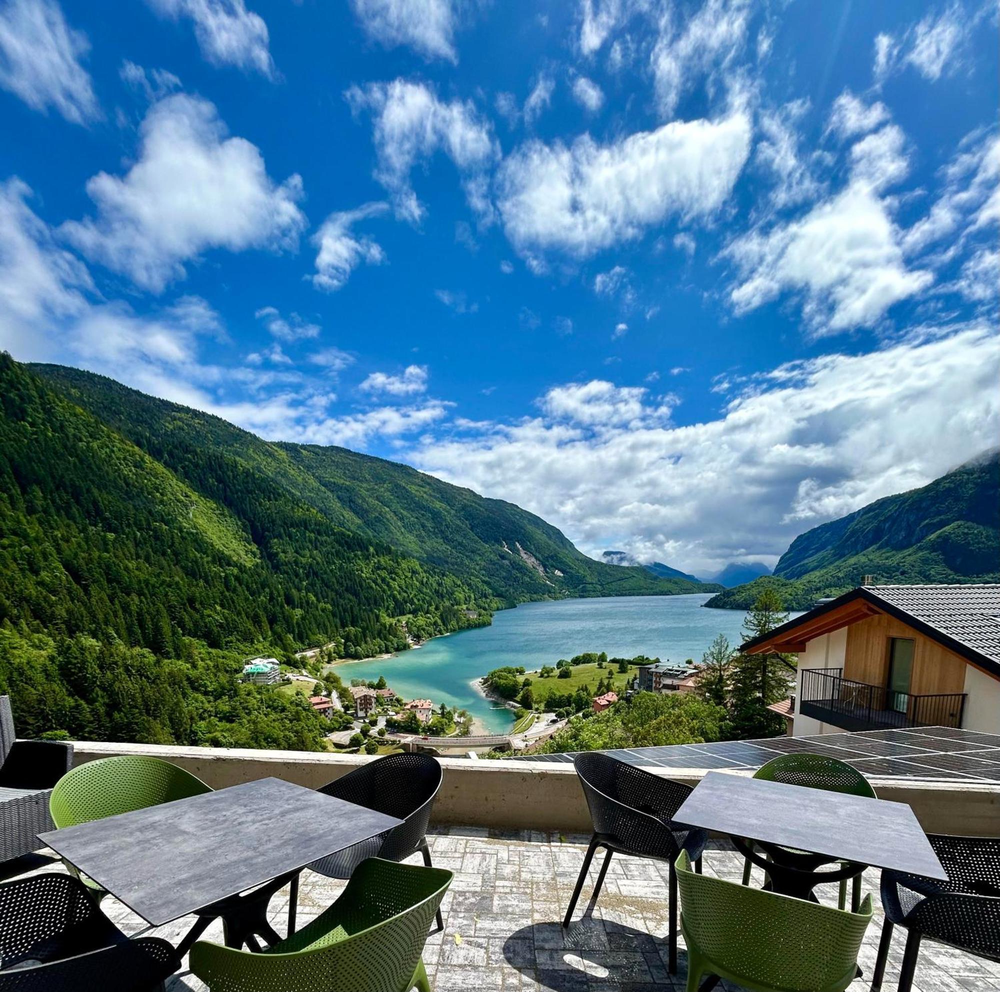 Aurora 3* Molveno