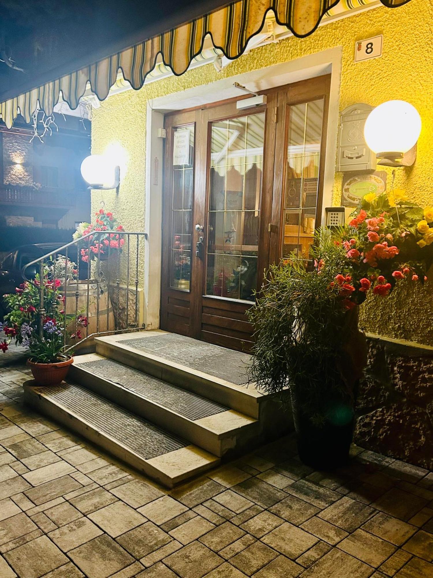 Aurora Hotel Molveno